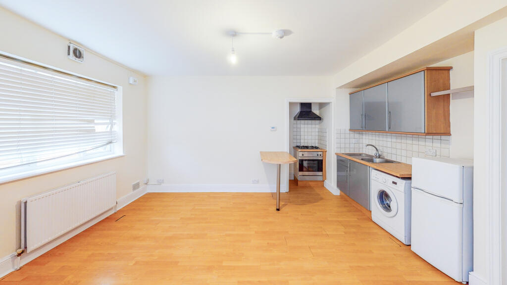 167-High-Street-Unfurnished