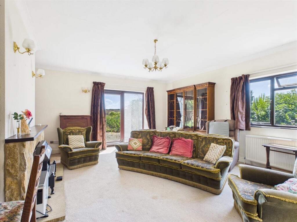 Sitting Room - Bungalow.jpg