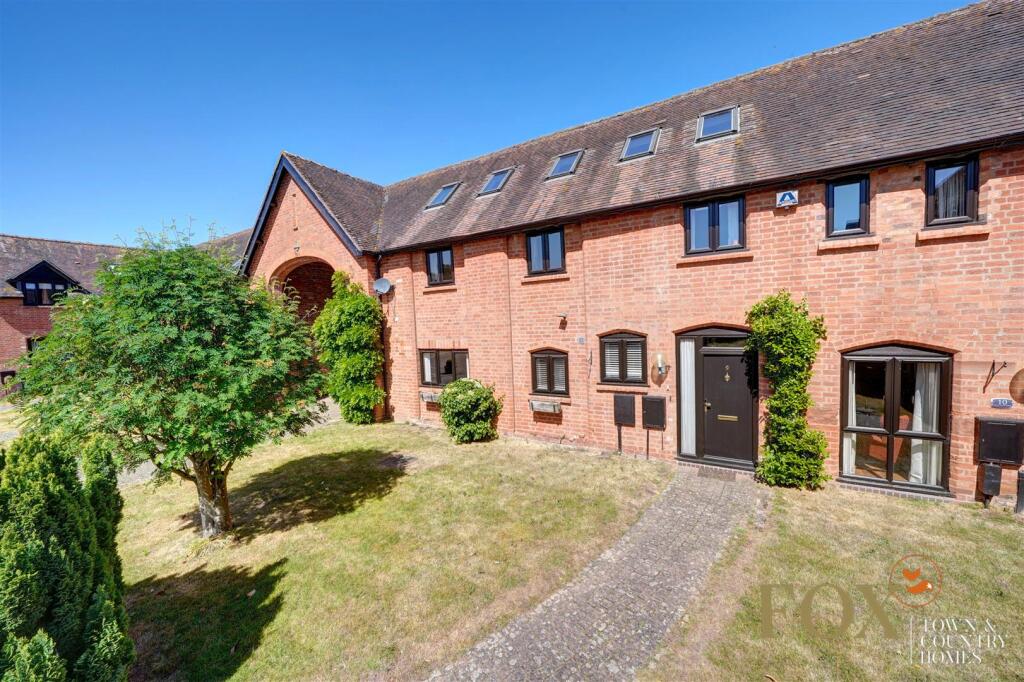 9 Holt Castle Barns (28).jpg