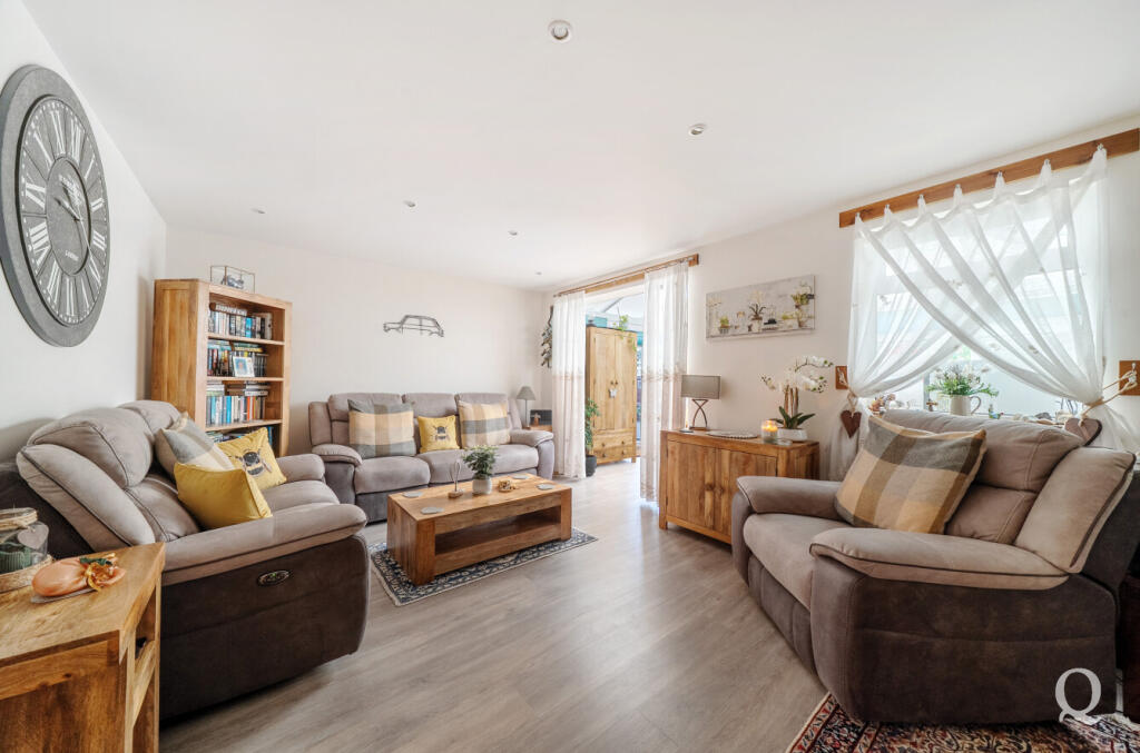 d6f861dd-f2a4-4ab...