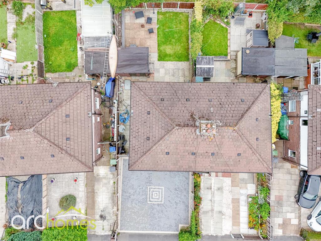 dji_fly_20250812_110934_0631_1754996757454_photo.j