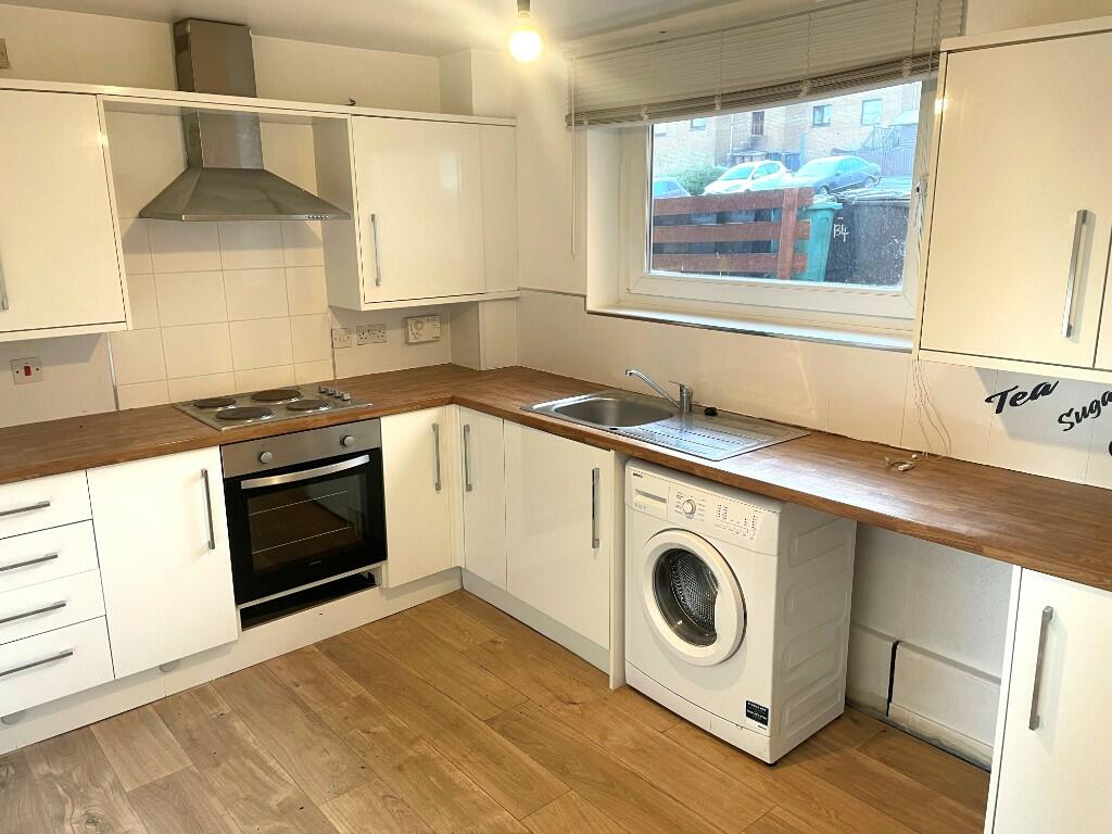 Kitchen 3.7m x 2.6m