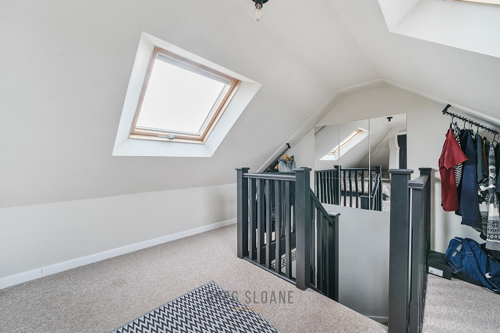 Loft Bedroom and en-suite