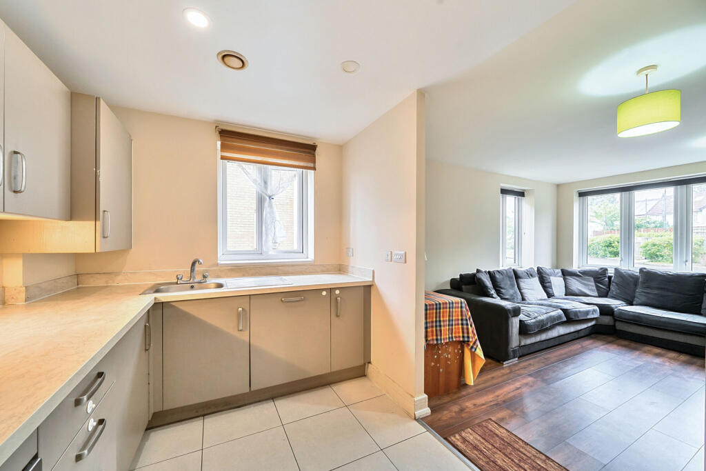 1302873-20-683efb...