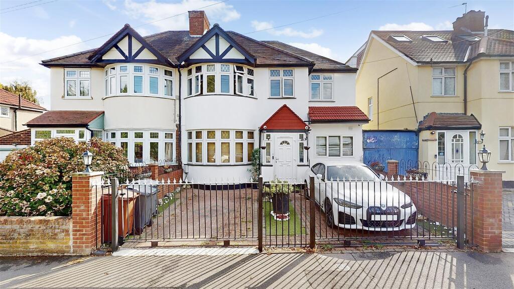 Woodland Rd Front.jpg