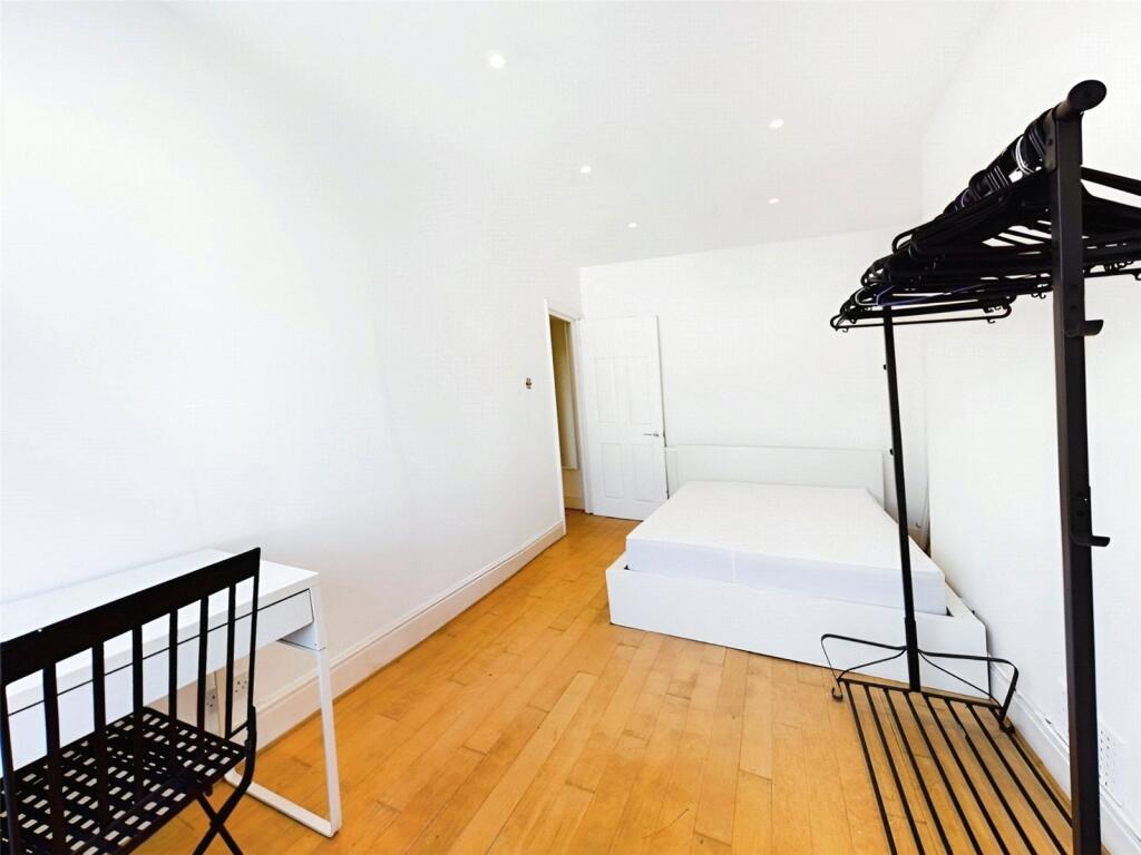 Double Bedroom