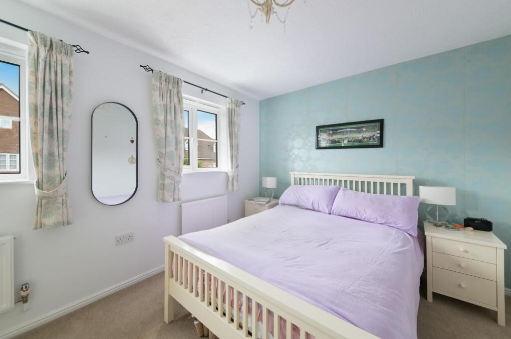 DE BURGH GARDENS, (12).jpg