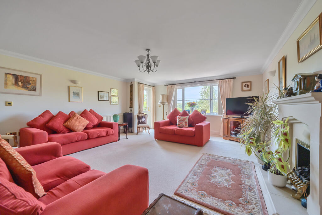 1301851-8-684bfd55d3fbb