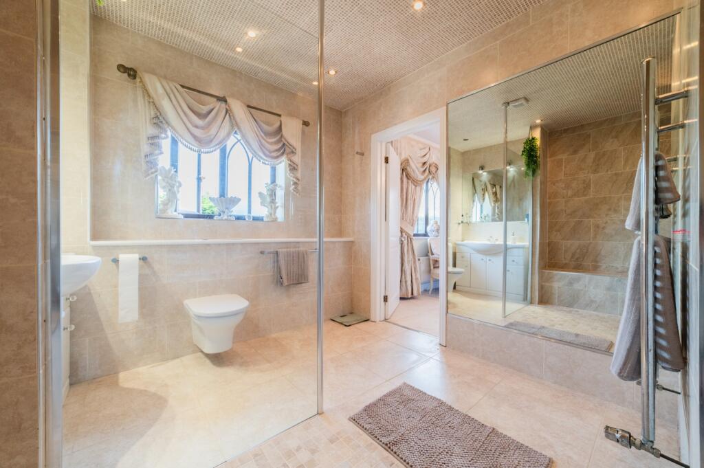 Award-winning Media team on EVERY Listing_12