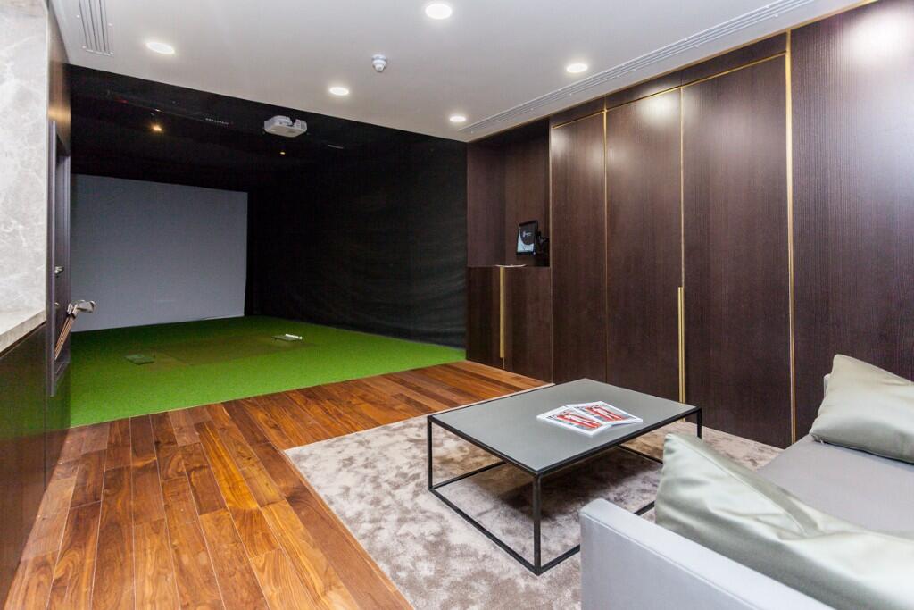 Golf Room