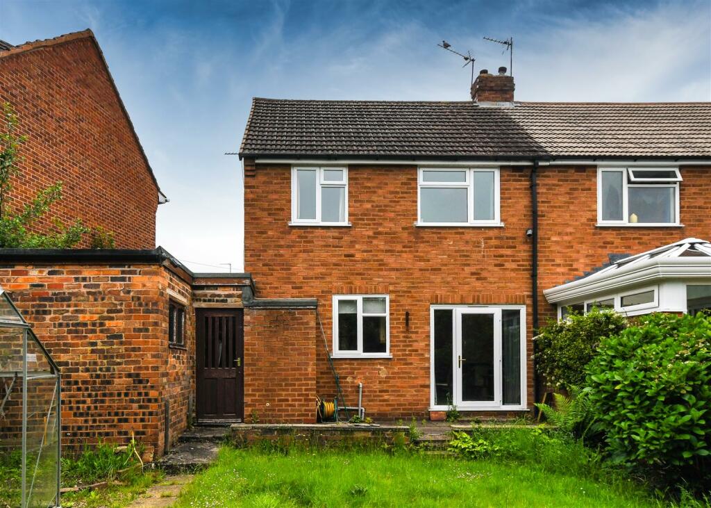 2 Ounsdale Crescent - Rear.jpg