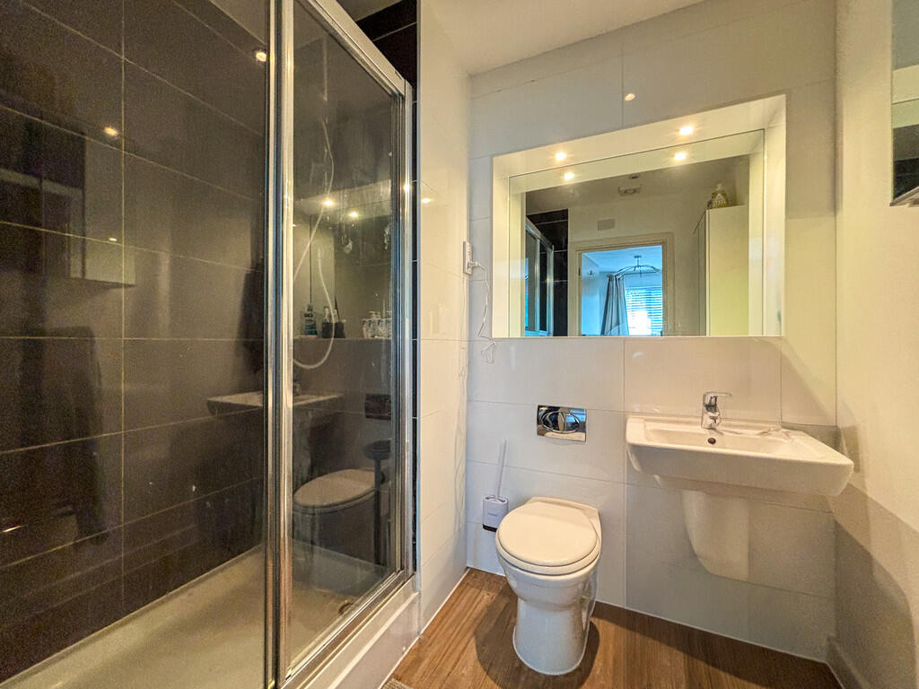 Ensuite (2)