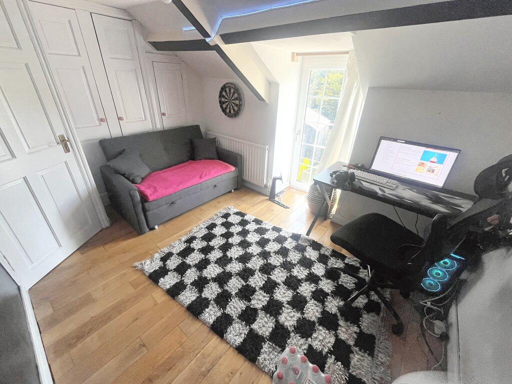 Bed3