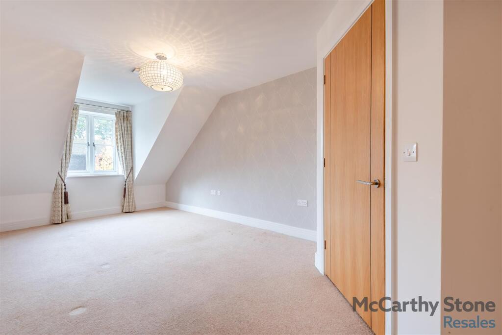 8668665-interior13.jpg