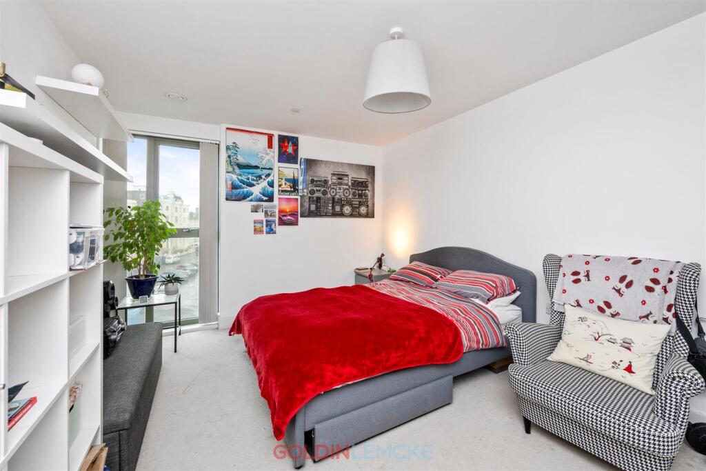 Kingsway, Hove