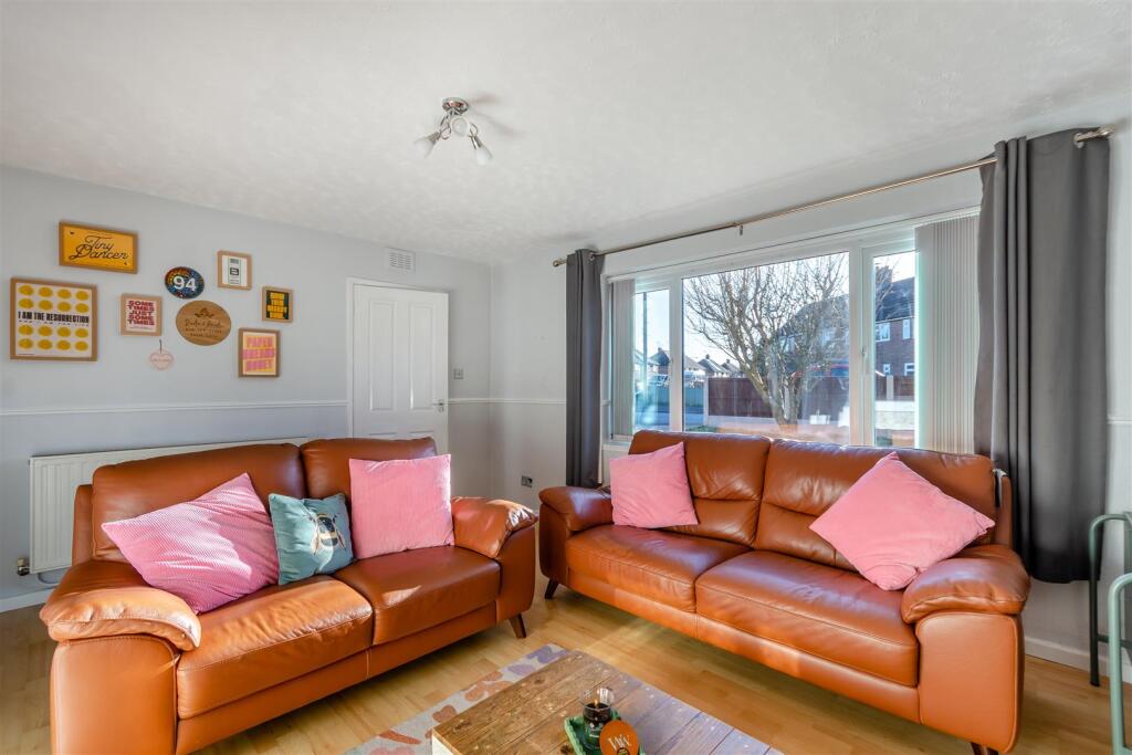 8634568-interior17.jpg