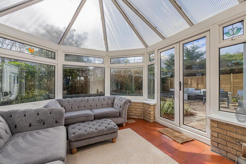 Millrace Close 64-15.jpg