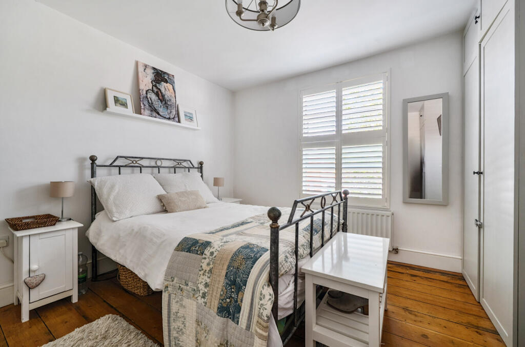 1318278-27-6863f0...