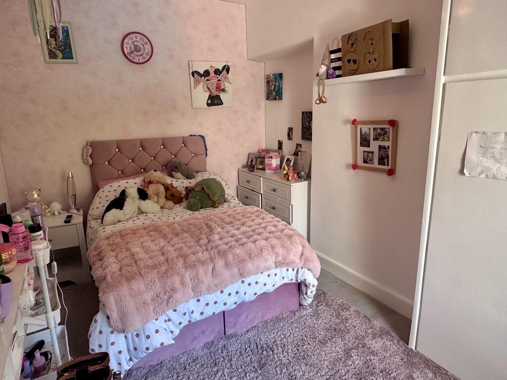 bedroom 2 1