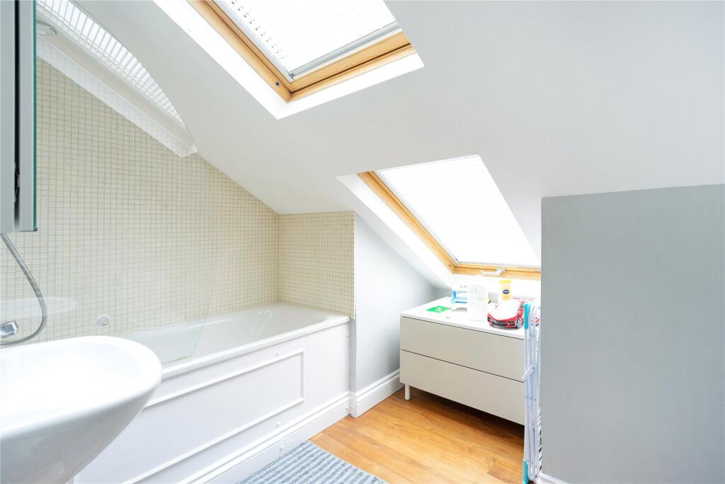 75803_Speldhurst Roa