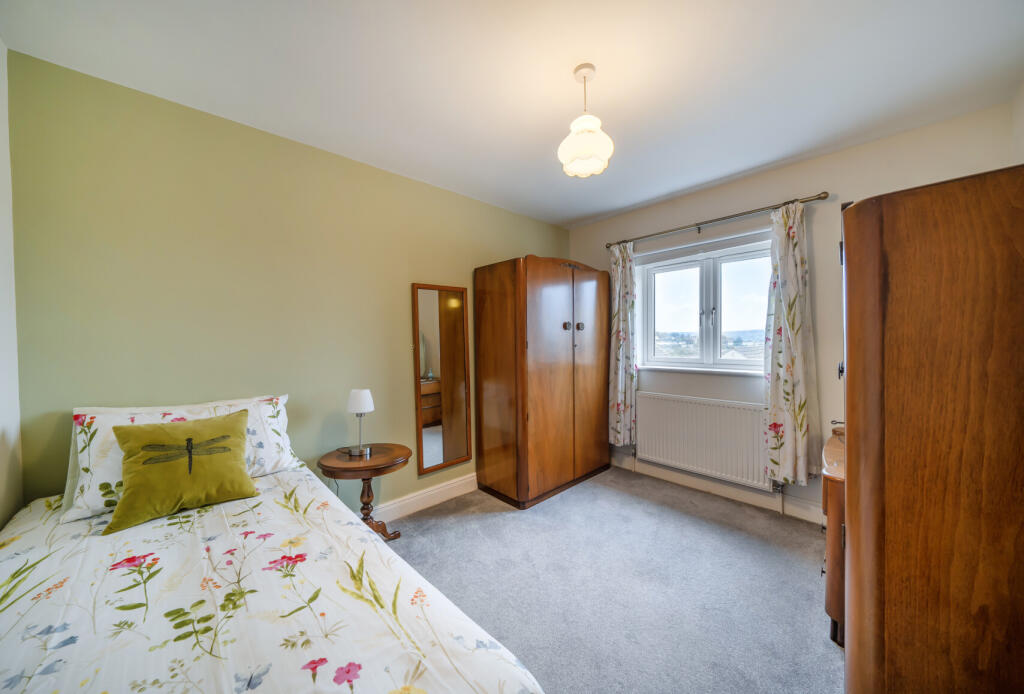 1366056-14-68ee62...