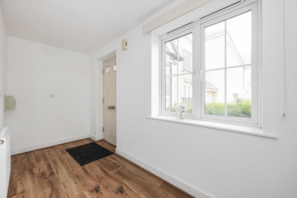 7 Tulip House 3 Panyers Gardens -006