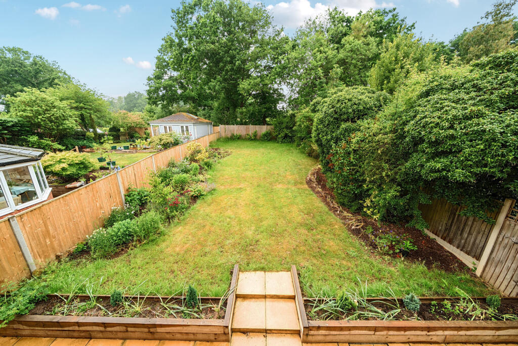 1299002-16-683f06...