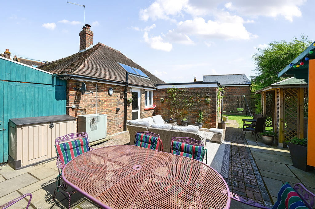 Old orchard cottage bn27 (32)