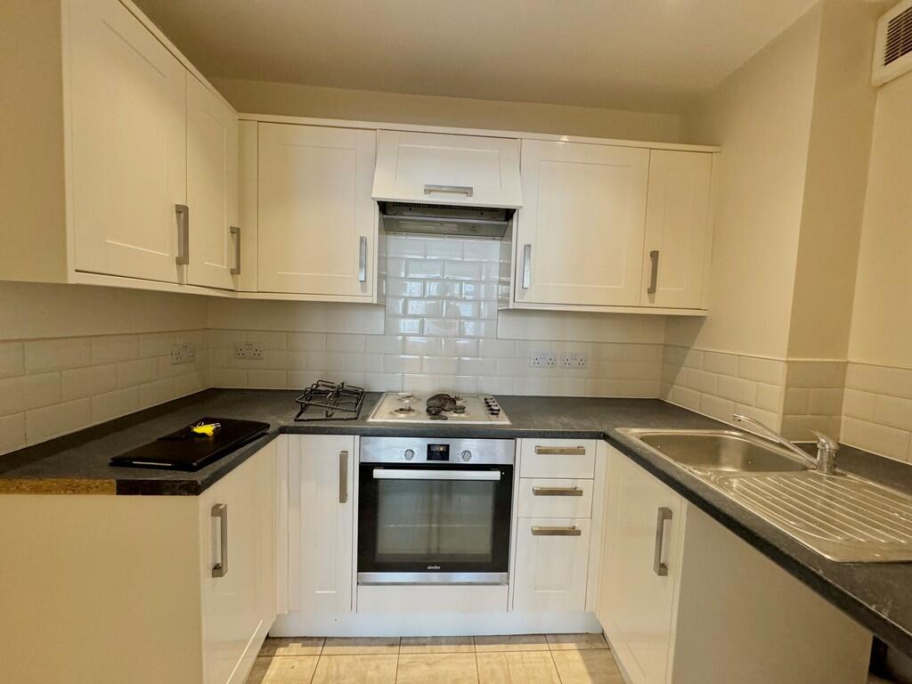 10 Preston Road f...