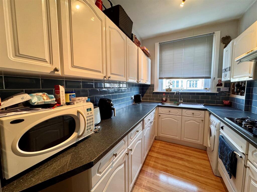 Kitchen.jpg