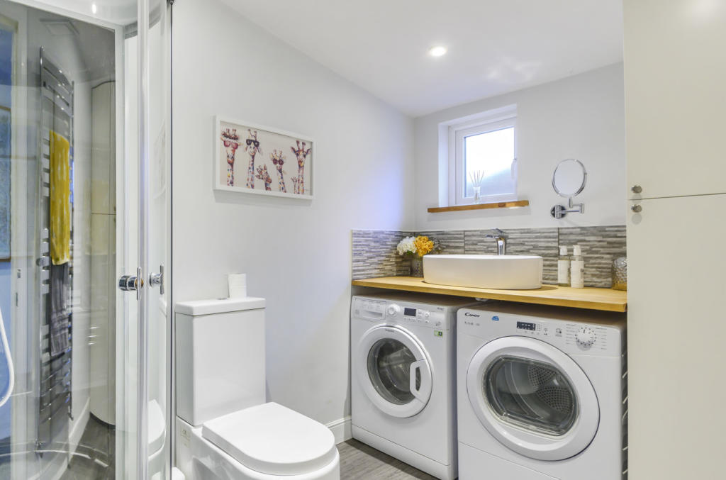 Shower Room/Utility