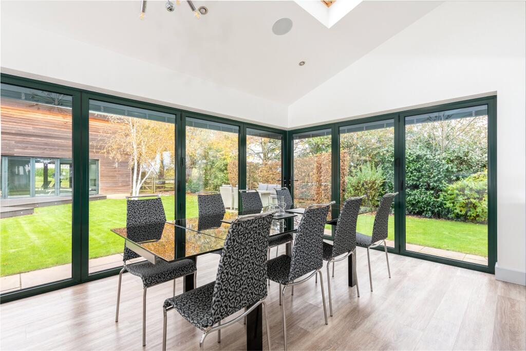 Dining/Family Room
