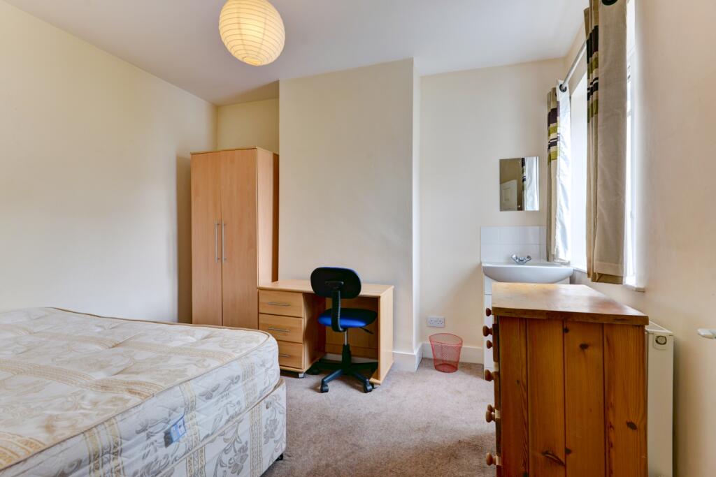 99 Brading Road Bedroom 4