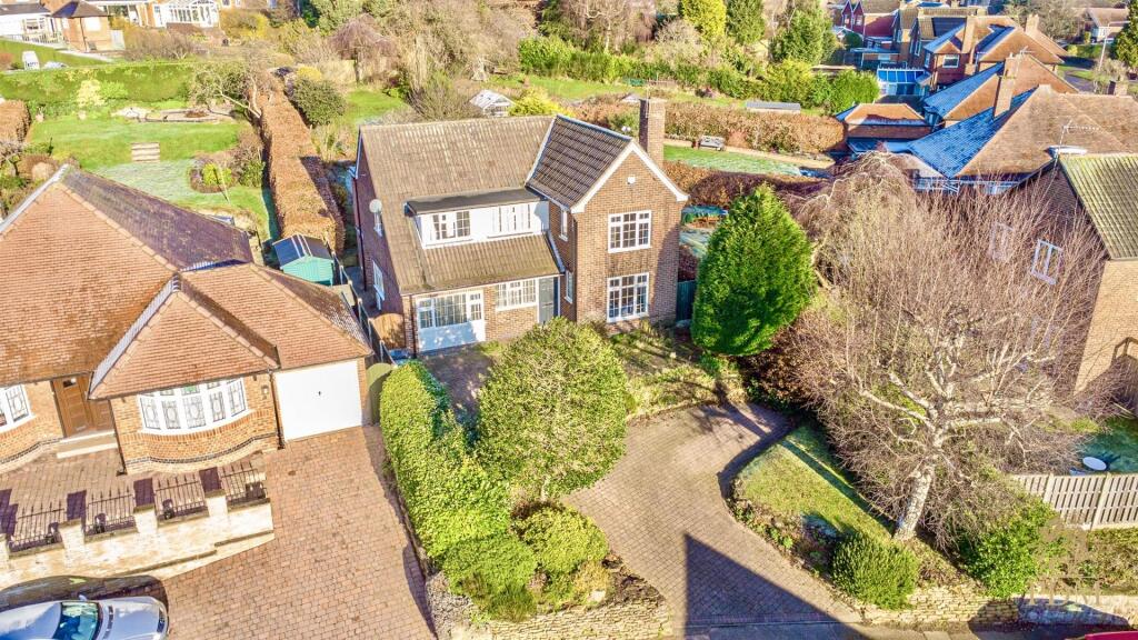 2 Arundel Drive Bramcote NG9 3FX