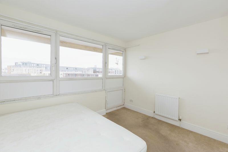 Bedroom 1 (2)