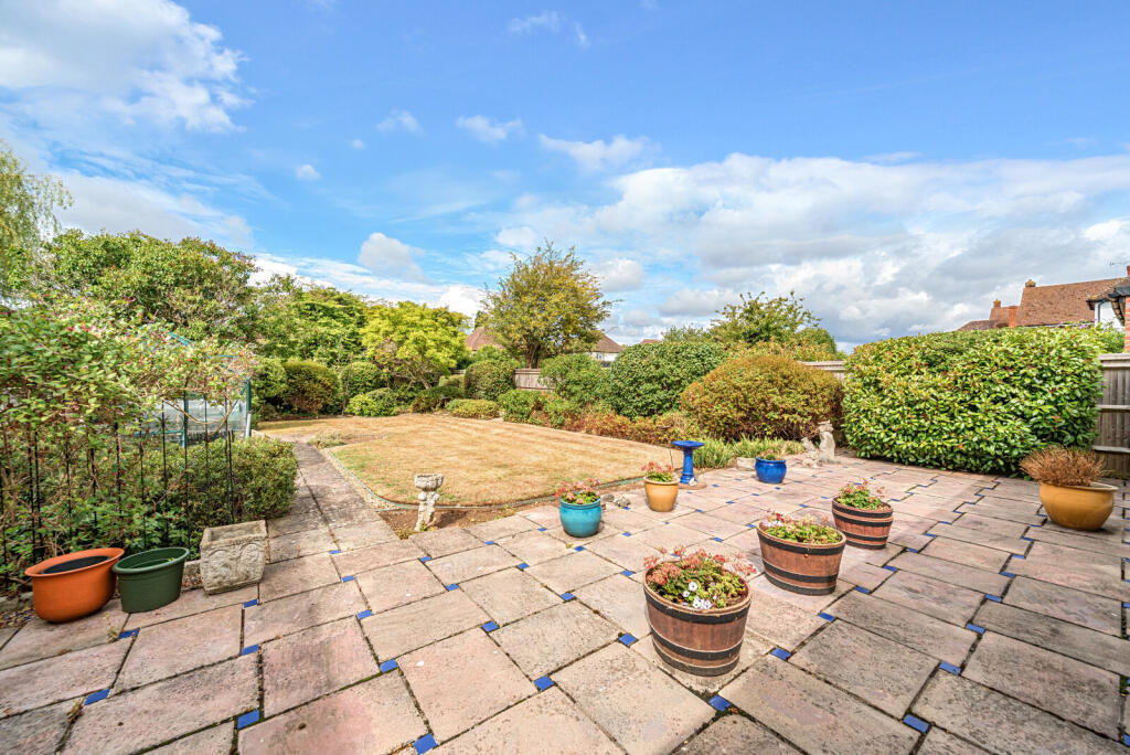 1326789-9-687f5c8...