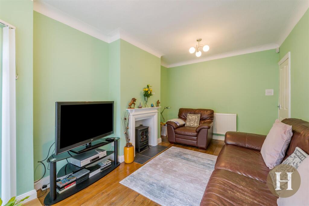 Hadleigh Estate Agents-19.jpg