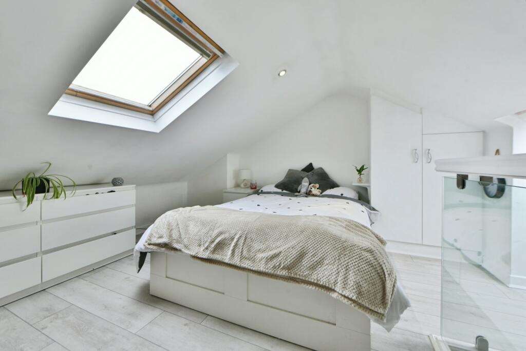 Bed 1