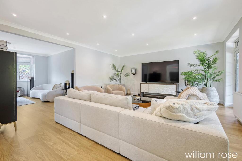 img_9957_32 copy 2.jpg