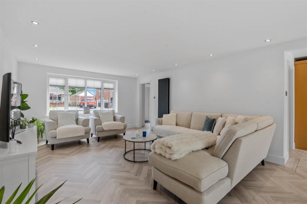 60 Harecroft Crescent, Sapcote