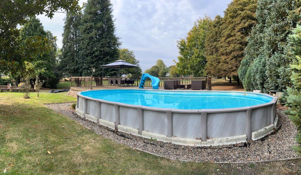Pool photo.JPG