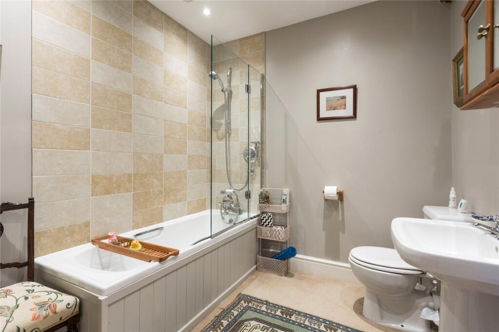Barn House Bathroom