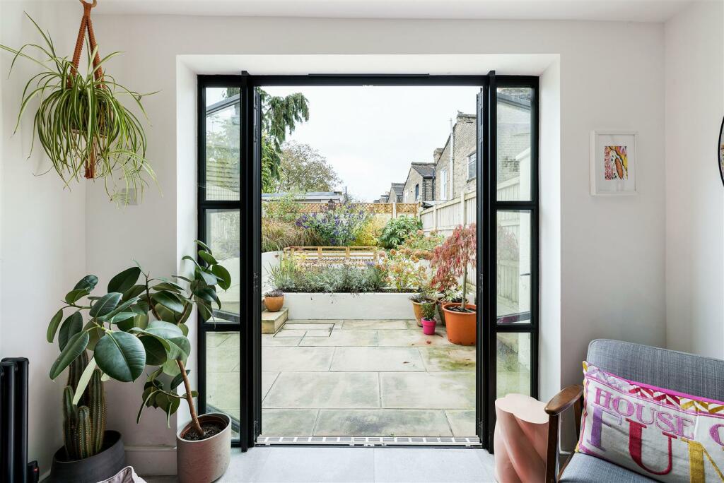 Haroldstone Road, E17