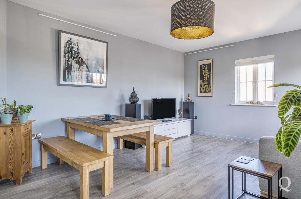 af7dee15-efb6-4fd...