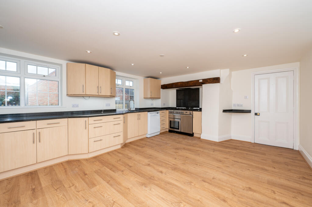 Picture No. 27