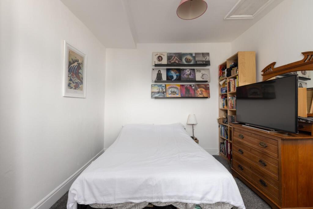 1 Sherbourne St, BS5-9.jpg