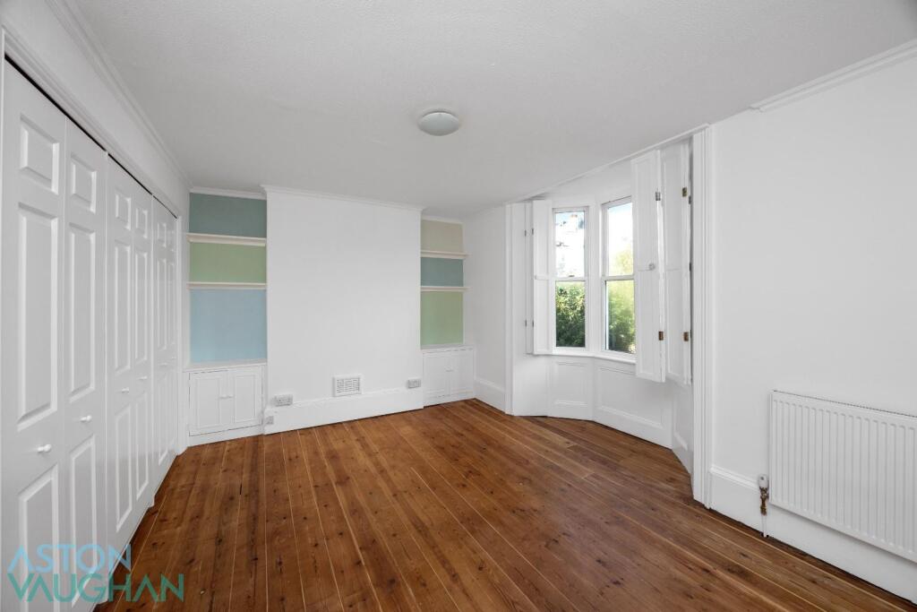 Crescent Place, 4-006.jpg