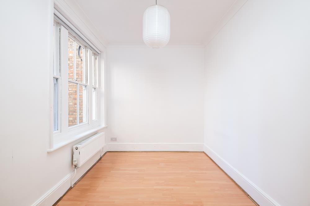 250417 - 41a Warwick Avenue, Bedford - 11