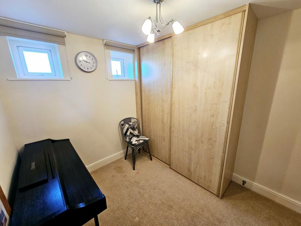 adaf1667-15dd-4136-8ea2-8ca2a91d306a