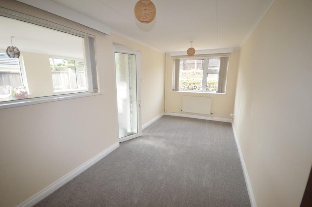 DSC_0012 (Medium).JPG